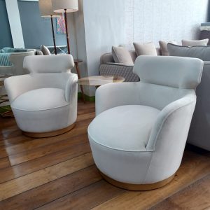https://couchlane.com/wp-content/uploads/2021/05/Crown-lounge-chair-3-1-300x300.jpeg