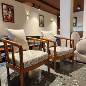 https://couchlane.com/wp-content/uploads/2025/09/Amber-Accent-Chair-300x300.jpeg